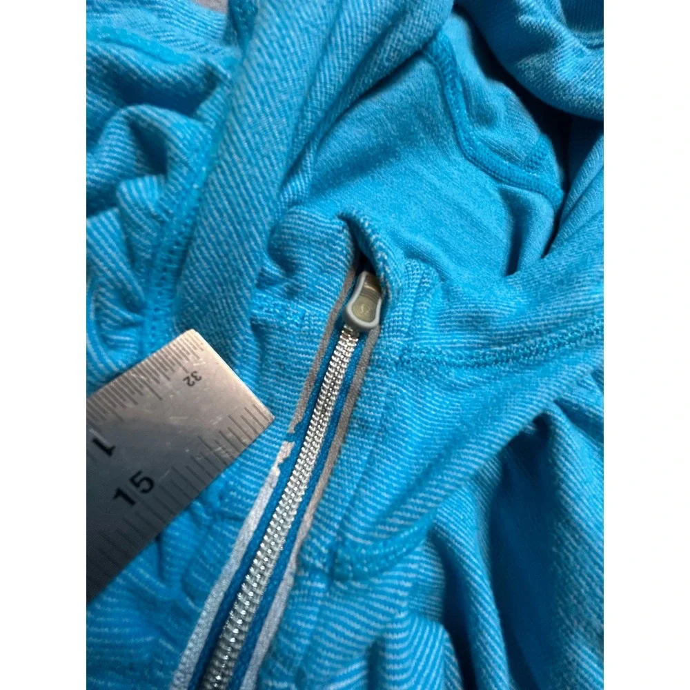 Lululemon Turquoise Blue Ruched Half Zip Hoodie Long Sleeve Thumbholes Size 6-53